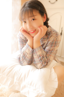飞行员小姐